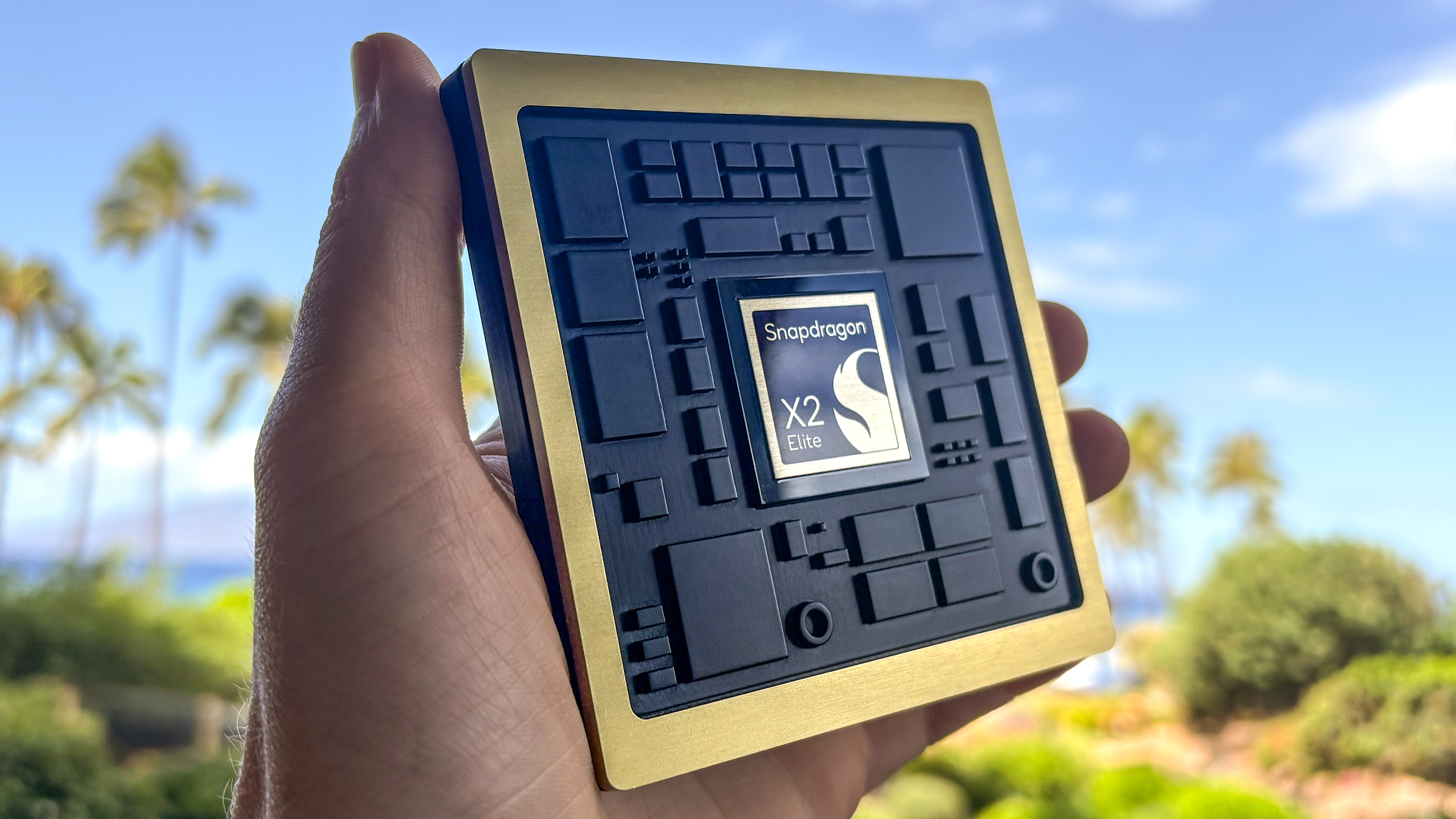 Snapdragon X2 Elite CPU case