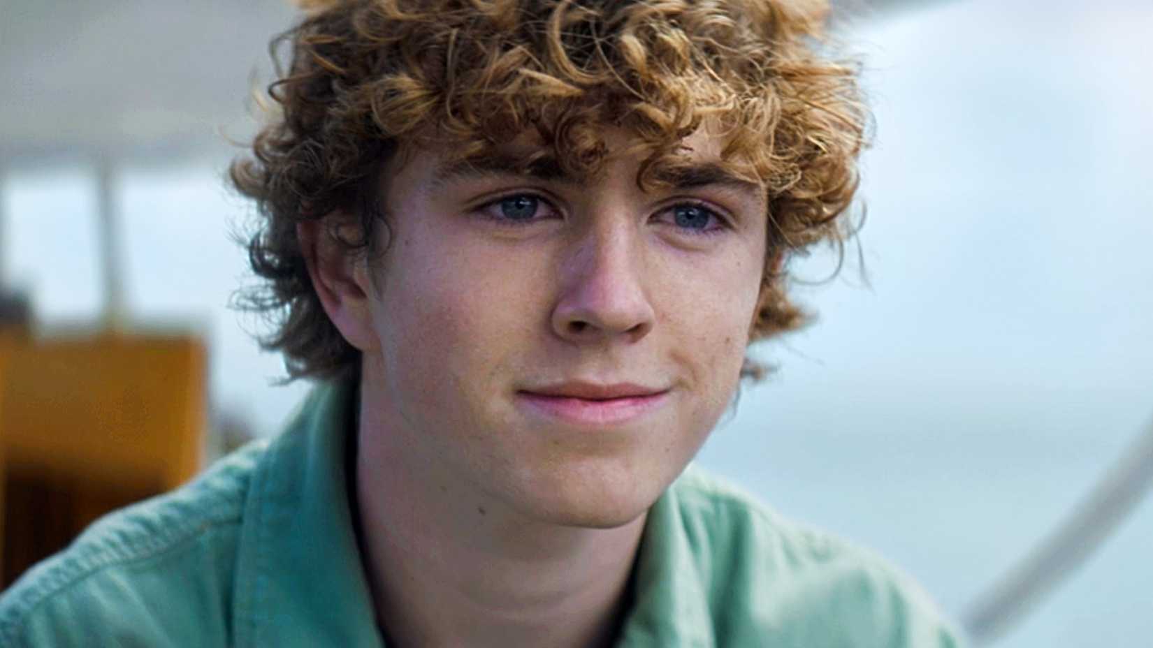 Percy smiles at Annabeth on the ship in Percy Jackson and the Olympian season 2