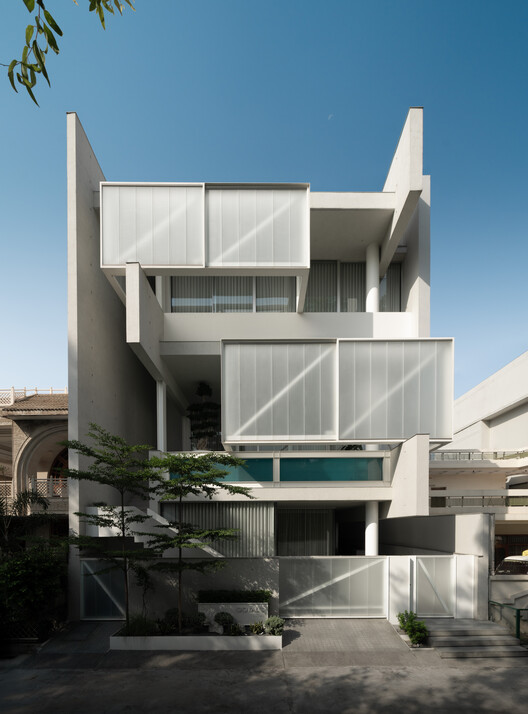 Project Residence BB 214 / Minimalist Architecture & Design Studio - Exterior Photography