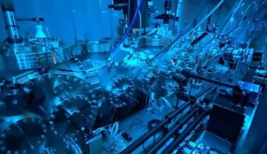 Strange Quantum Effects Persist in Surprisingly Large Particles, New Research Reveals