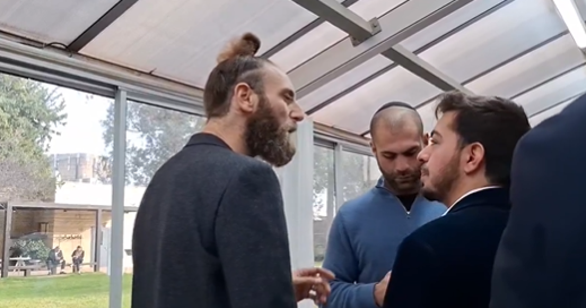 Far-right Israeli agitator attends Herzog event hours after assaulting West Bank activists - haaretz.com