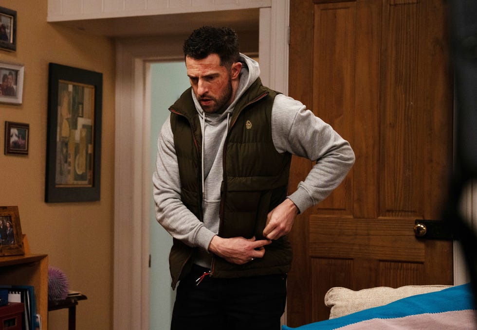 ross barton, emmerdale