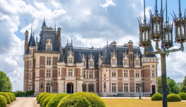 Smart-Home Tech Brings This Gothic-Style Castle in France’s Loire Valley Into the Future