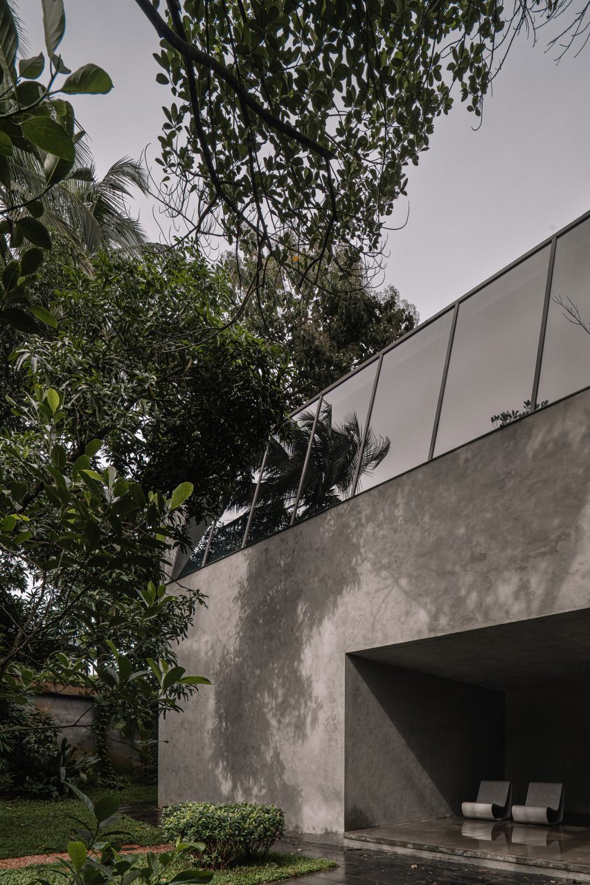 Exterior view of Indian home by Studio Nirvana