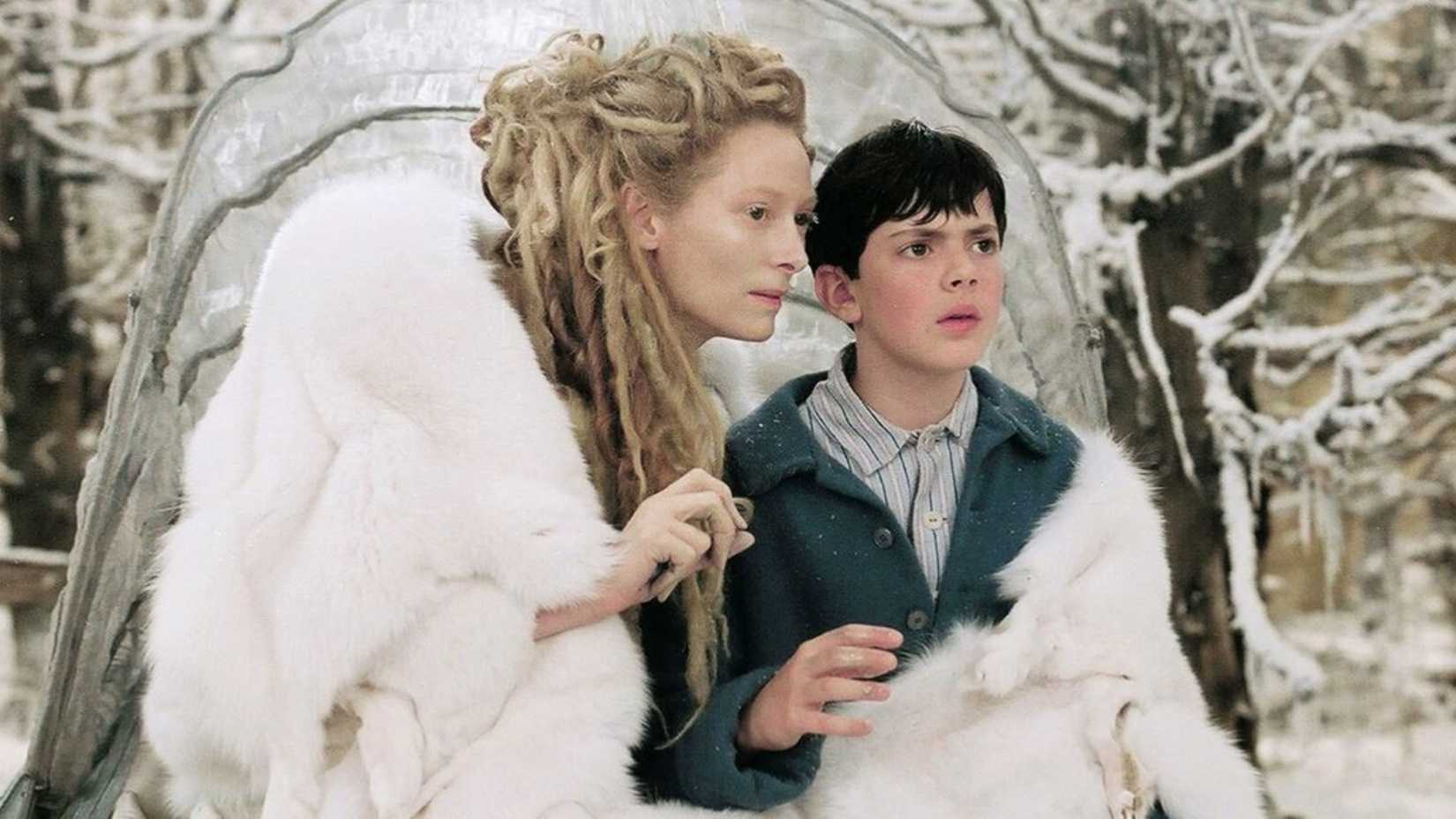 Jadis (Tilda Swinton) and Edmund (Skandar Keynes) in The Chronicles of Narnia