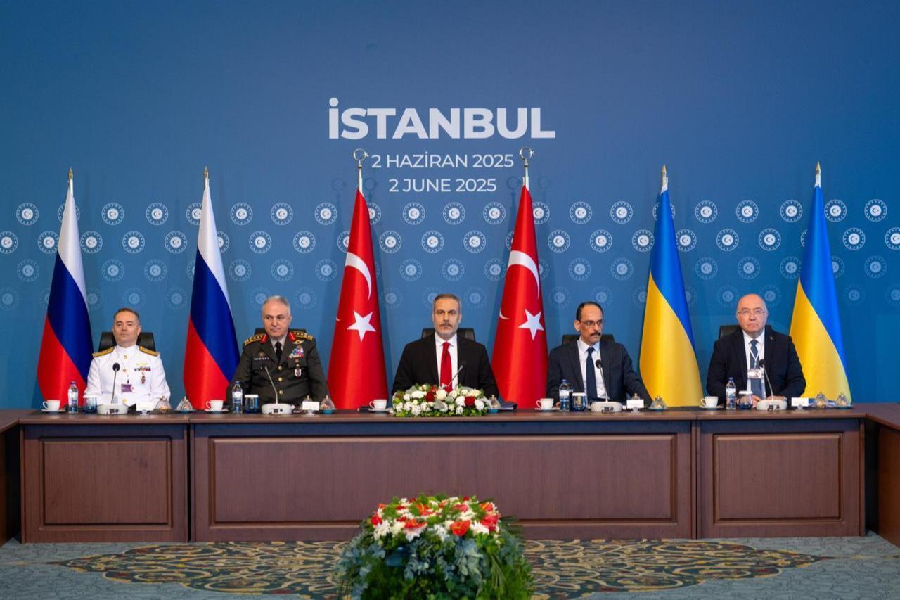 Foreign Minister Hakan Fidan (center) chairs the trilateral meeting between Türkiye, Russia, and Ukraine delegations in Istanbul, June 2, 2025. (AA Photo)