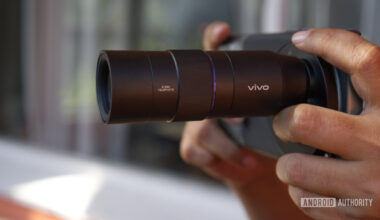 vivo X200 Ultra with external lens side view