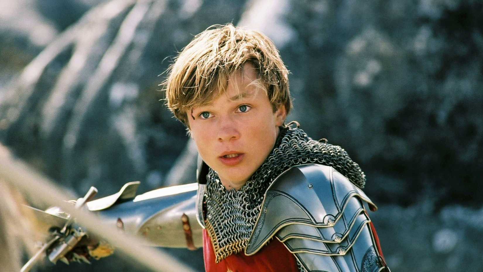 William Moseley as Peter Pevensie in The Chronicles of Narnia The Lion, the Witch and the Wardrobe