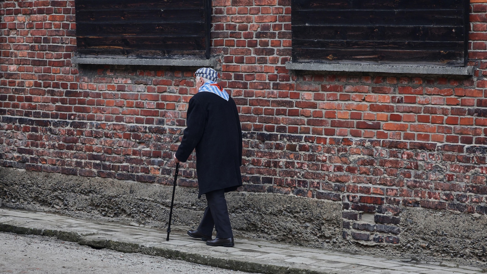 World pauses to commemorate International Holocaust Remembrance Day