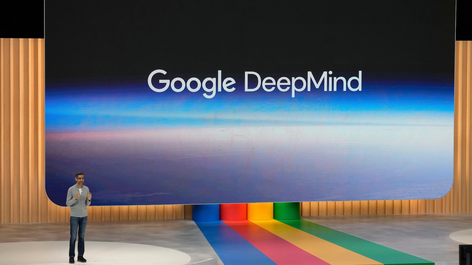 Gmail's new AI features, turning it into a personal assistant