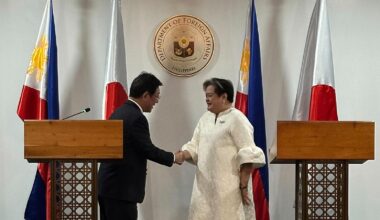 Japan and the Philippines sign a new defense pact as they face Chinese aggression