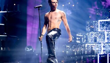 Yungblud Announces Smashing Pumpkins 'Zombie' Collaboration