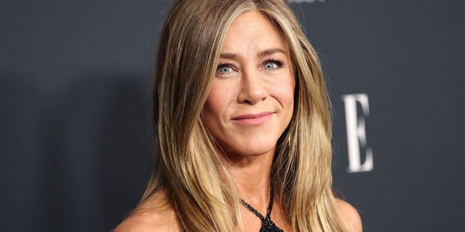 9 Jennifer Aniston-Approved Fashion and Beauty Products
