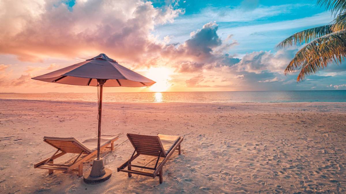 Health outbreak at luxury destination prompts new travel advisory