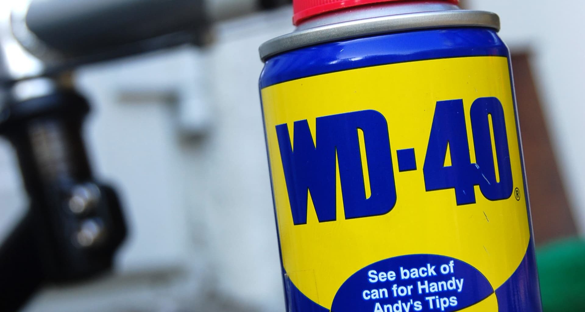 Small caps are beating the S&P 500 in 2026. These stocks pay a dividend