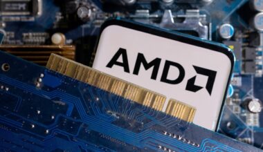 There's a structural shift taking place in AI that investors may be missing. How to play it