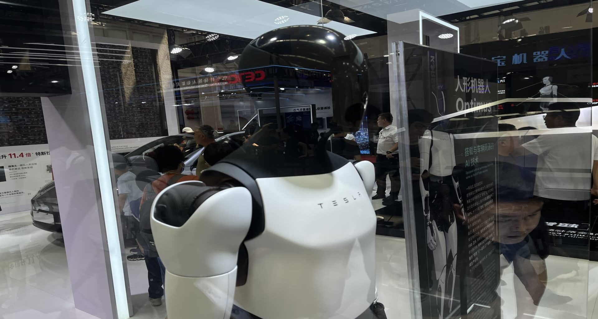 Musk is stressing robots over cars. These suppliers make humanoid parts