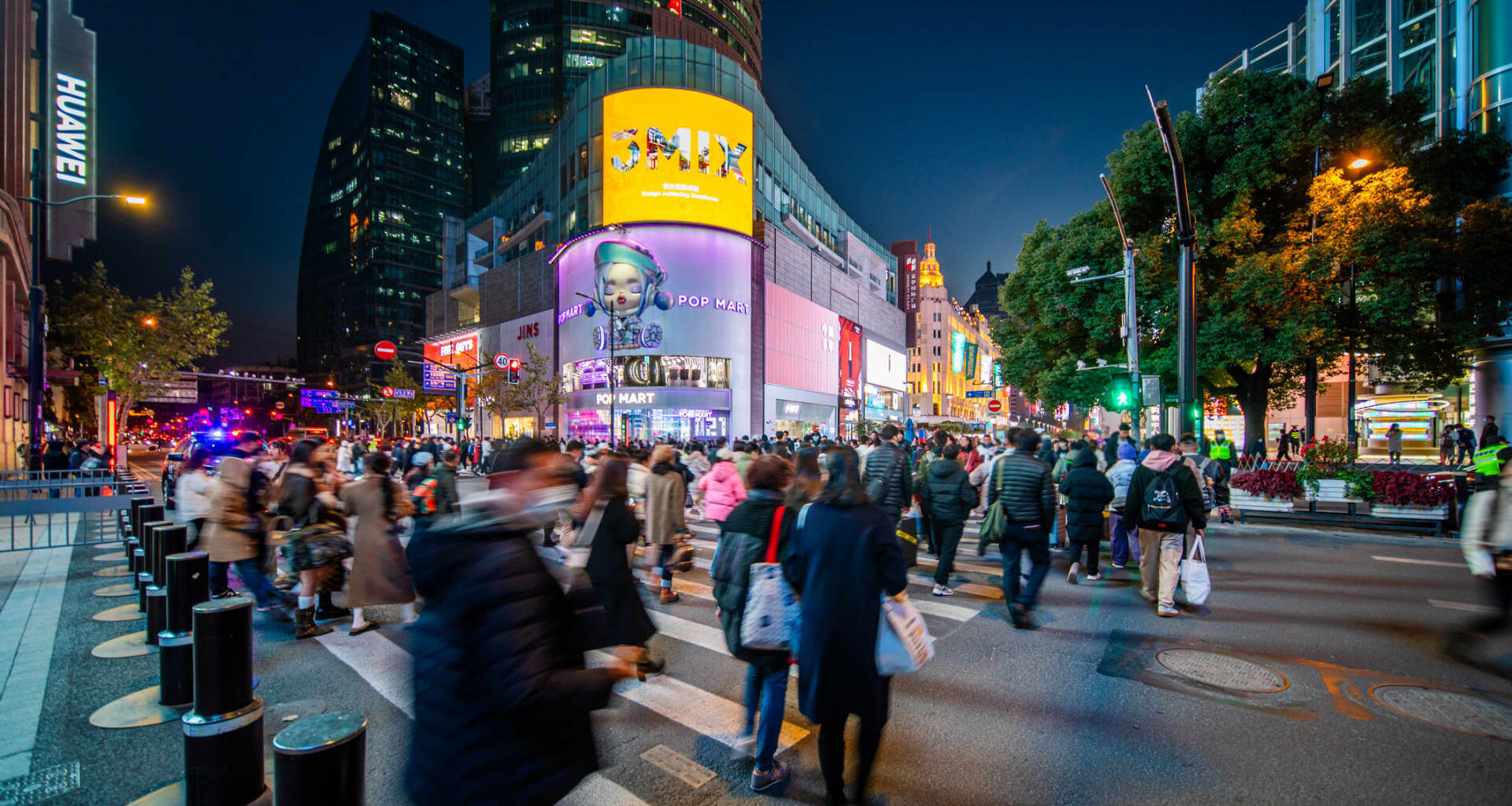 Hang Seng Index, CSI 300, gold, silver