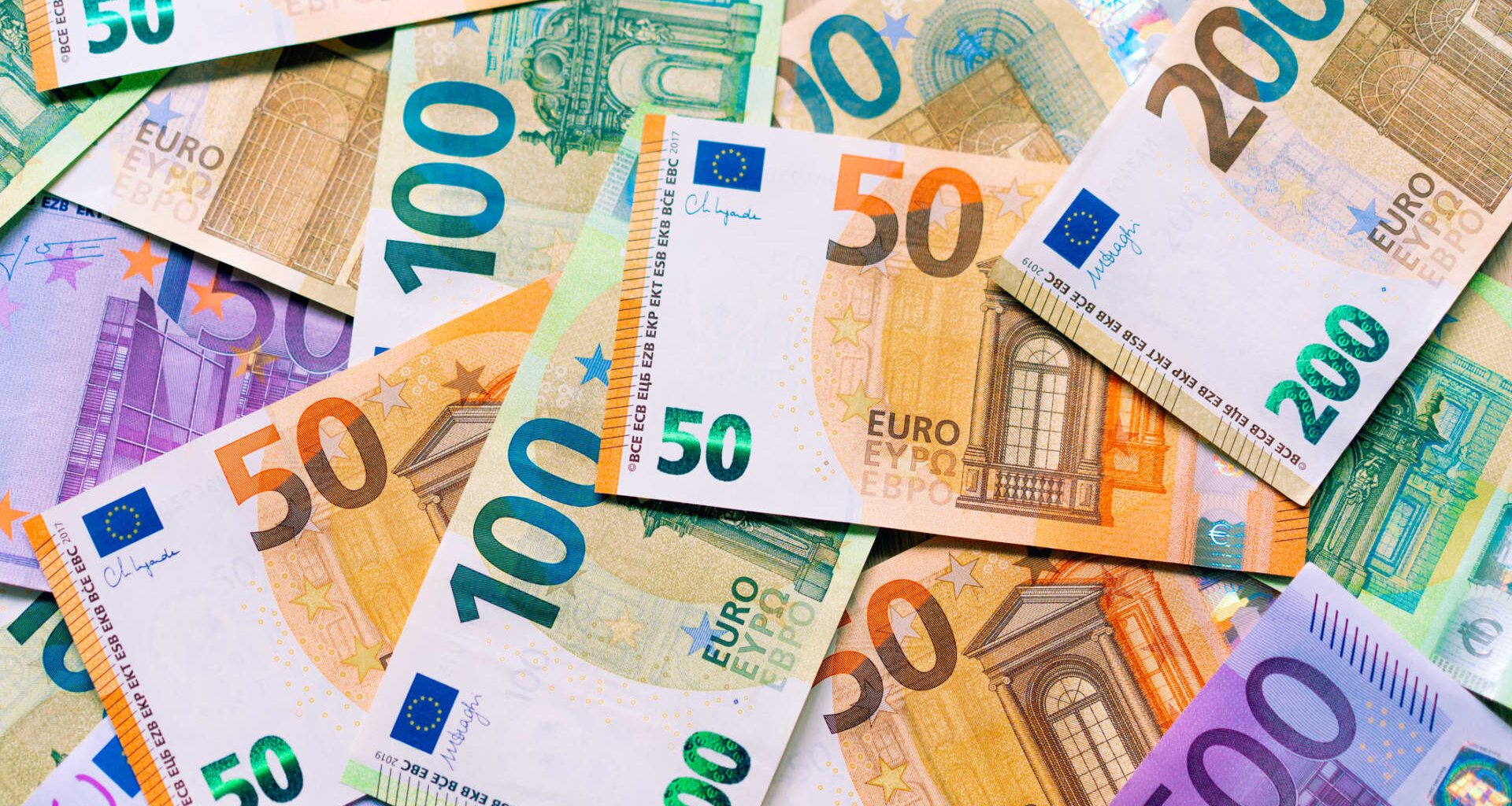 ECB makes euro backstop global to bolster currency's role