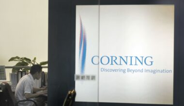 This AI play just hit another record high. What we're making of the stock's gains