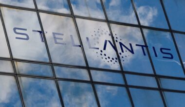 Stellantis-backed ACC drops plans for Italian, German factories: union