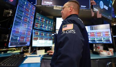 Software stock rout shocks Street: 'Nowhere to hide'... 'Morass of gloom' - CNBC