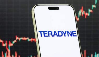 Teradyne stock pops 12% on earnings beat driven by AI demand