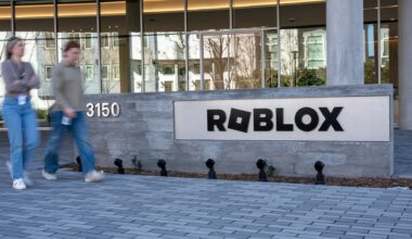 Stocks making the biggest moves midday: AMZN, CNC, RBLX