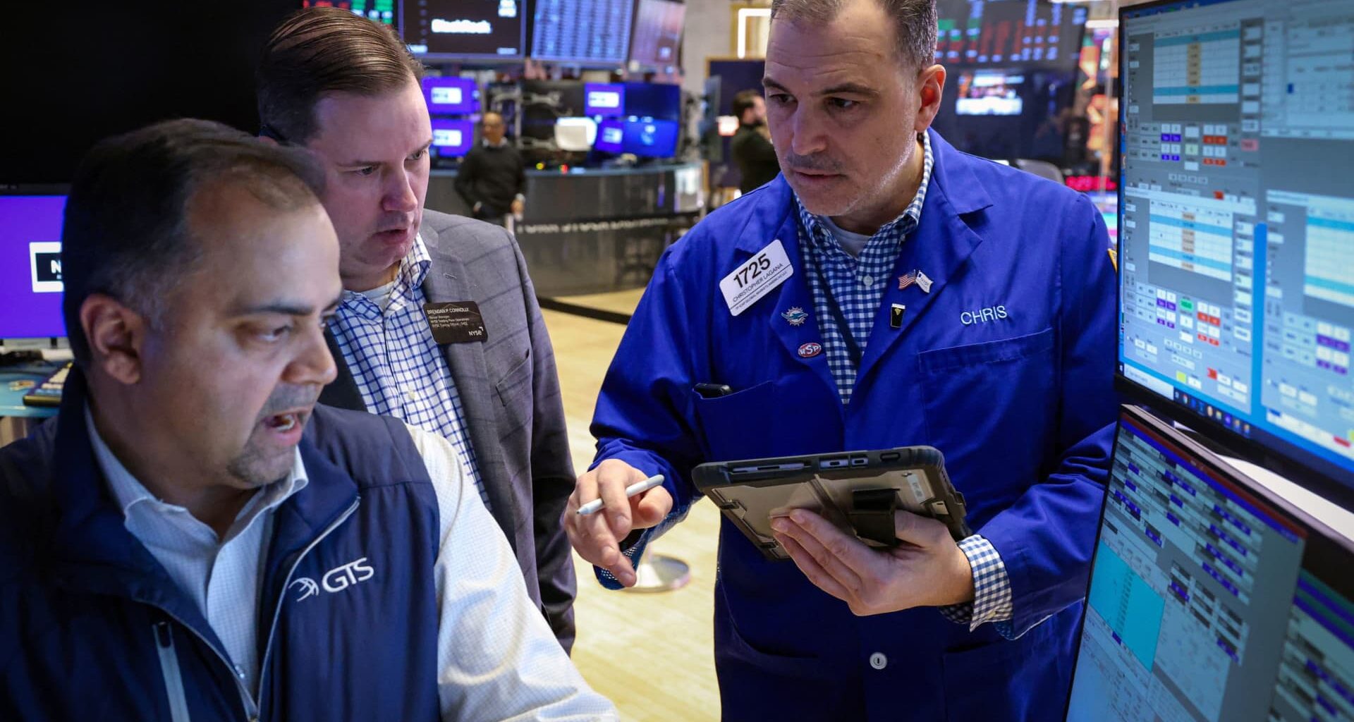 GDP grew way less than expected in Q4. Why many on Wall Street aren't worried