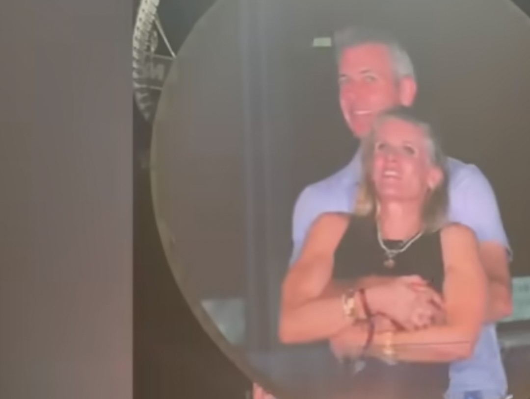 Half of Coldplay Kiss Cam Duo to Headline Conference