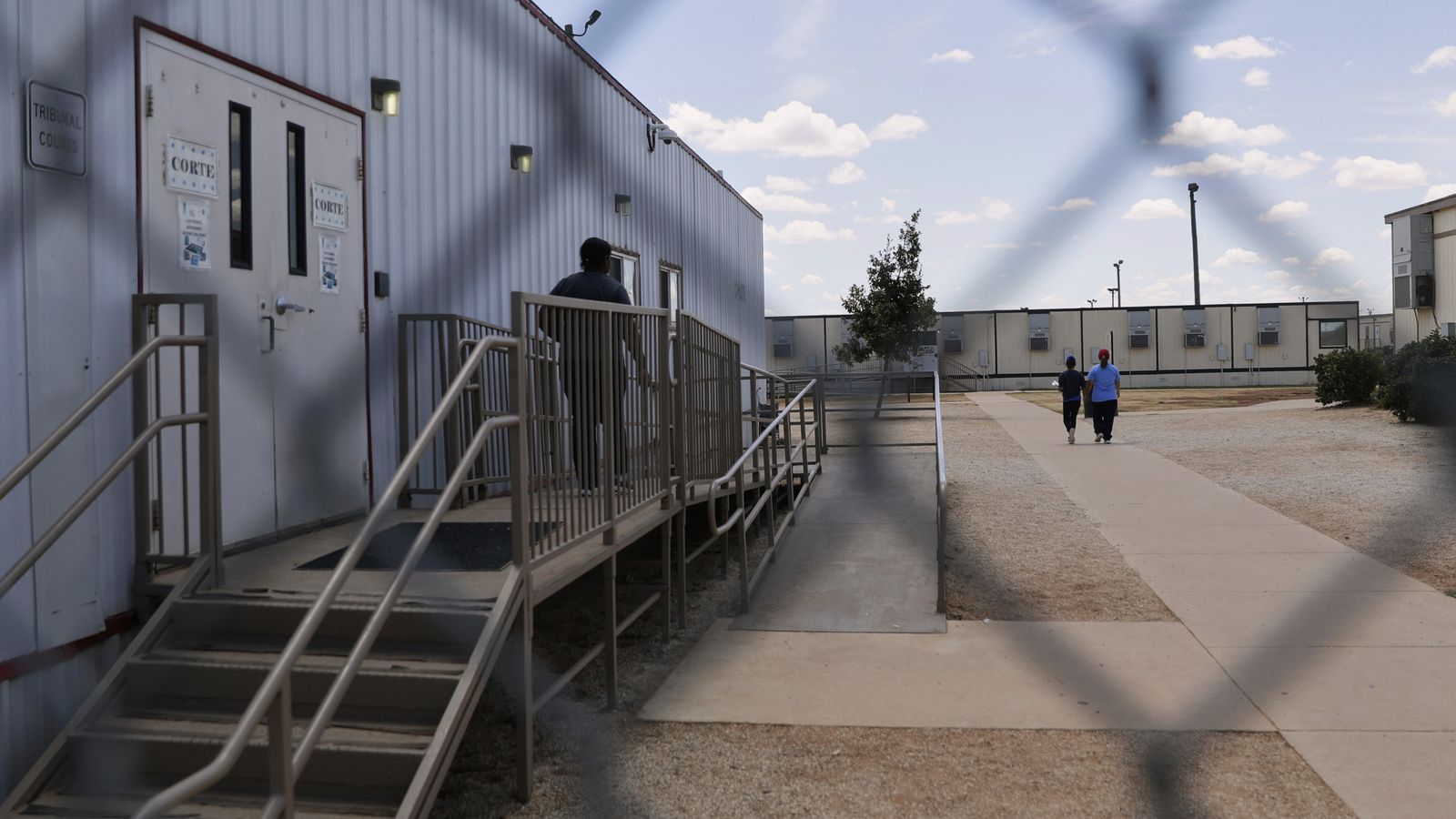 Measles outbreak rips through Dilley child detention center, as nationwide epidemic deepens