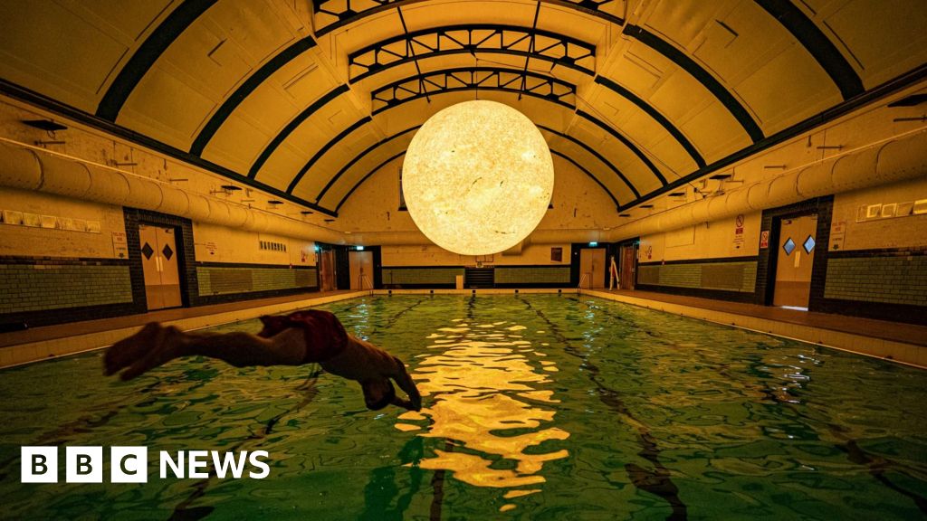 Luke Jerram Sun sculpture heading to Wakefield for summer - BBC