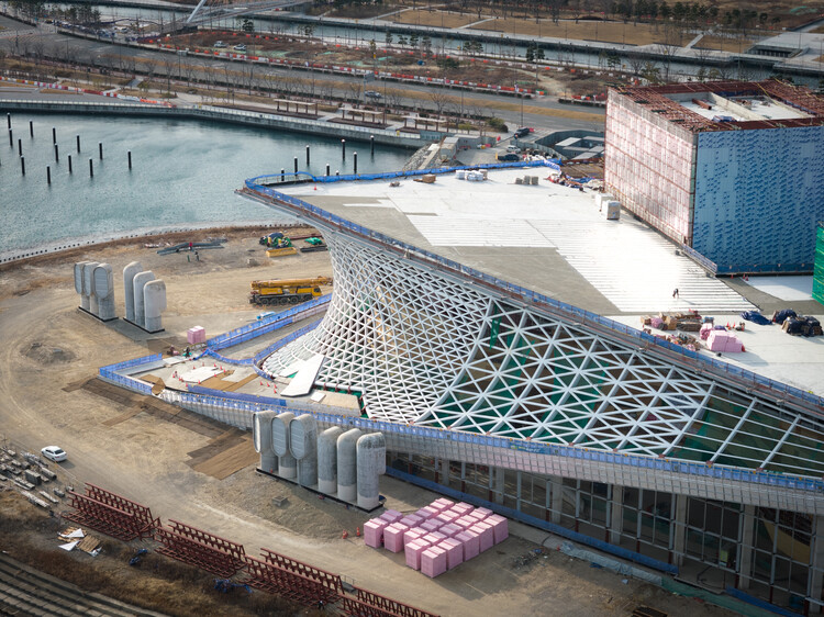 Busan’s First Opera House by Snøhetta Nears Completion - Image 3 of 17