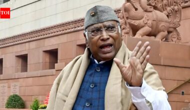 ‘People of India have right to know’: Mallikarjun Kharge questions secrecy around US trade deal, seeks clarity in Parliament | India News