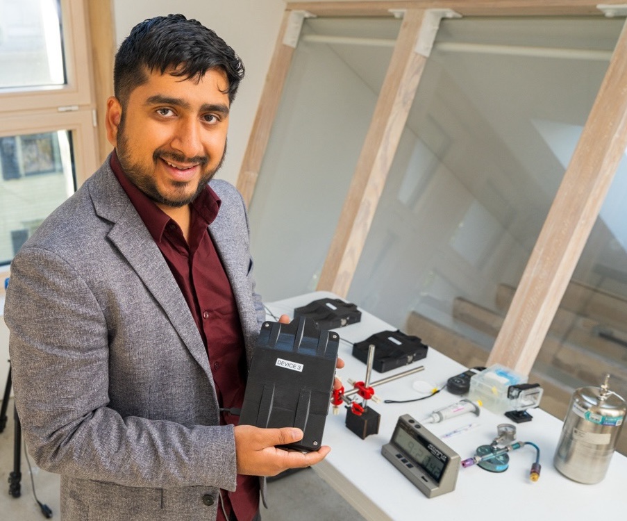 Flexible ICs, MEMS, Metal Oxides Solve Fresh Problems