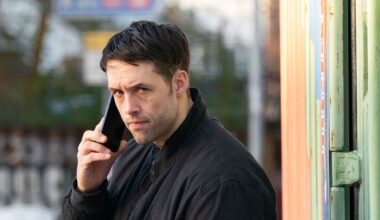 EastEnders' Mark to make crucial mistake in search for secret informant