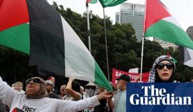 Standoff over site of rally against Israeli president as protest group prepares court challenge to NSW police powers | New South Wales politics