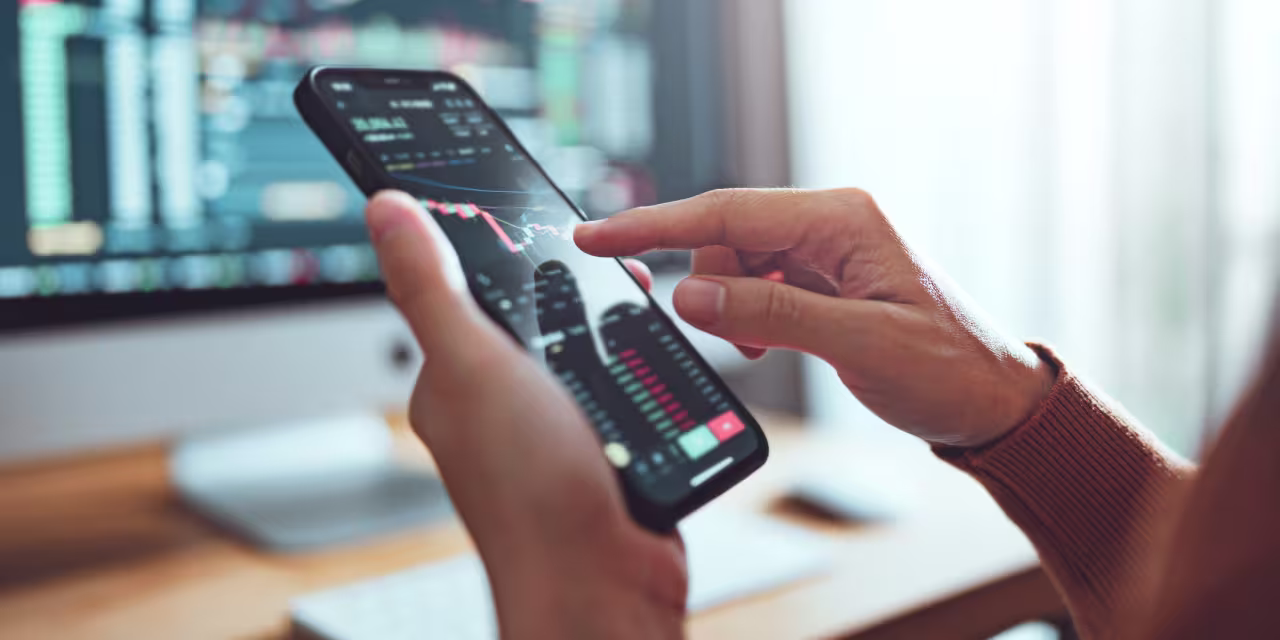 ‘I’m skeptical.’ 6 popular investment trends financial pros say you likely want to avoid