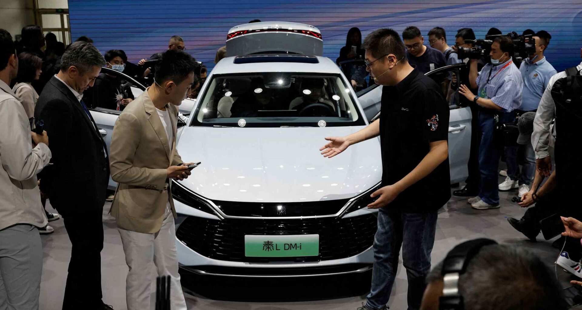 China's car price war cost industry as much as $68bn in 3 years
