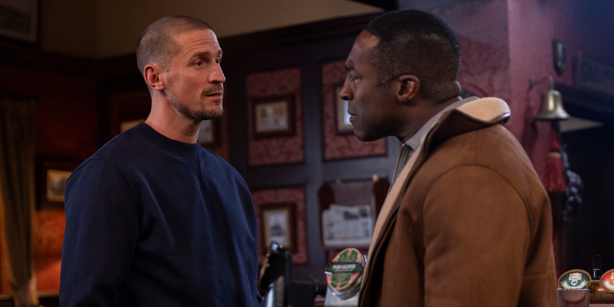 Coronation Street's Carl to drop huge bombshell – amid dangerous arson plan