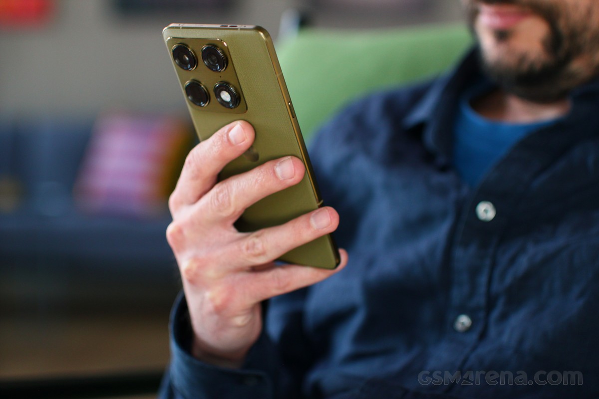 Motorola Signature in for review