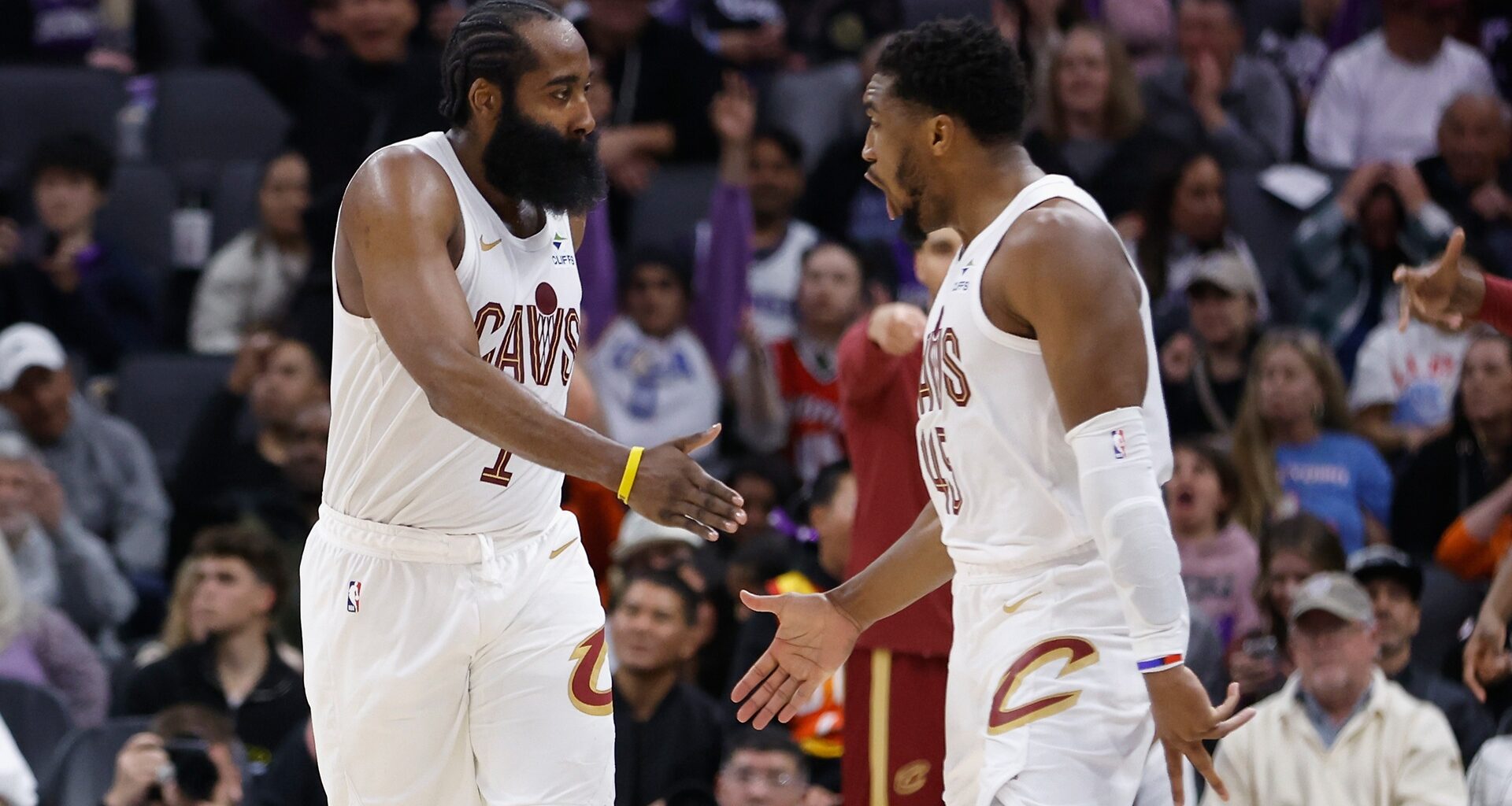 Donovan Mitchell Puts Pressure On Cavs With Strong Statement