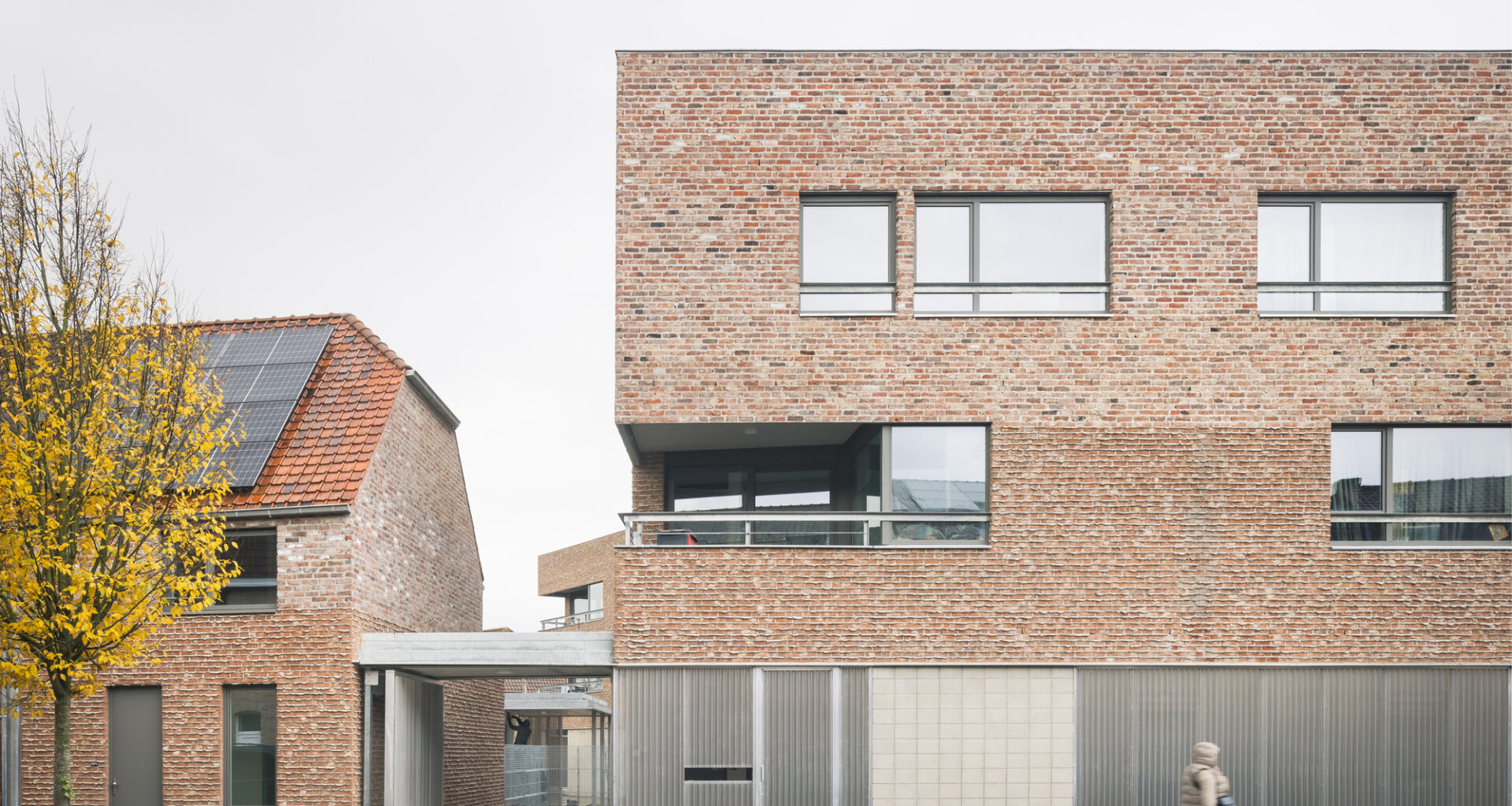Urban Infill Project for Social Housing / MAKER architecten