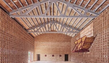 Rehabilitation of the Agricultural Cooperative for a Multipurpose and Cultural Space in Flix / Camps Felip Arquitecturia