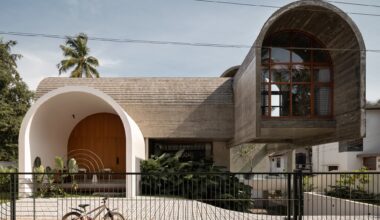 Vault House / Encasa Archstudio