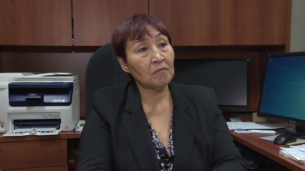 ‘I’m concerned’: Nunavut’s languages minister worried over number of vacant language jobs