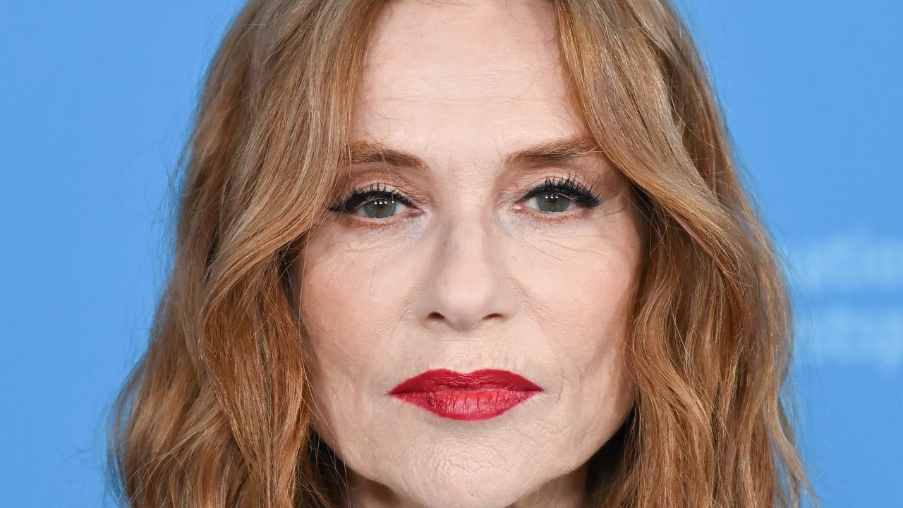 Isabelle Huppert Chopped Her Hair Off Hours Before a Red Carpet