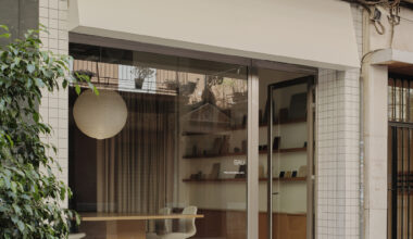 Sornells 21 Studio / Paloma Bau Studio