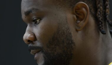 Lakers’ Deandre Ayton Briefly Detained in Bahamas