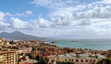 Naples Architecture City Guide: 15 Projects of History, Density, and Continuity